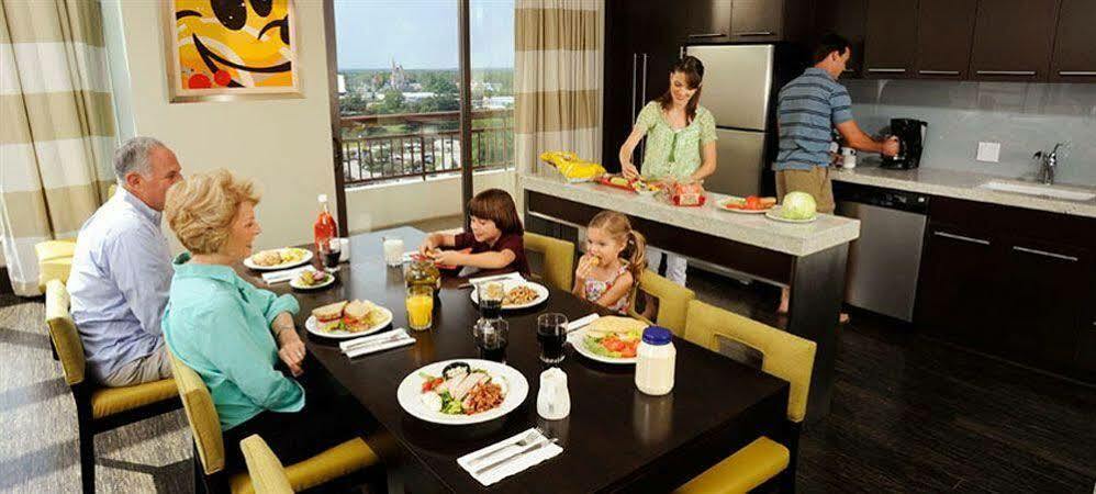 Hotel Disney's Contemporary 4*