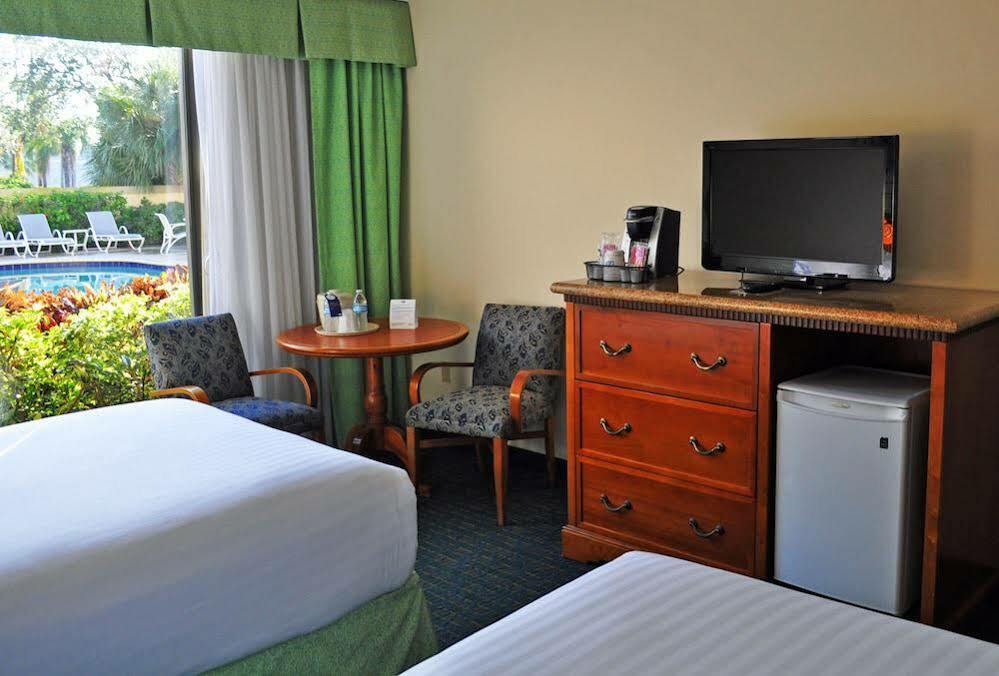 Express - West By Ihg Boca Raton