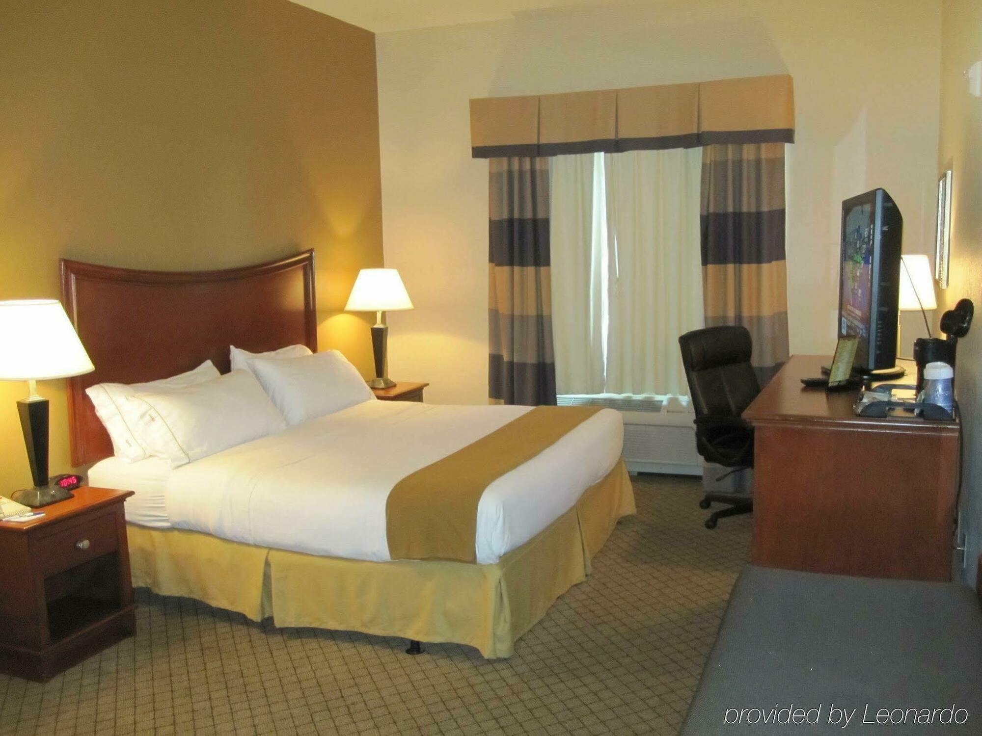 Express & Pensacola West I-10 By Ihg 2* Ferry Pass