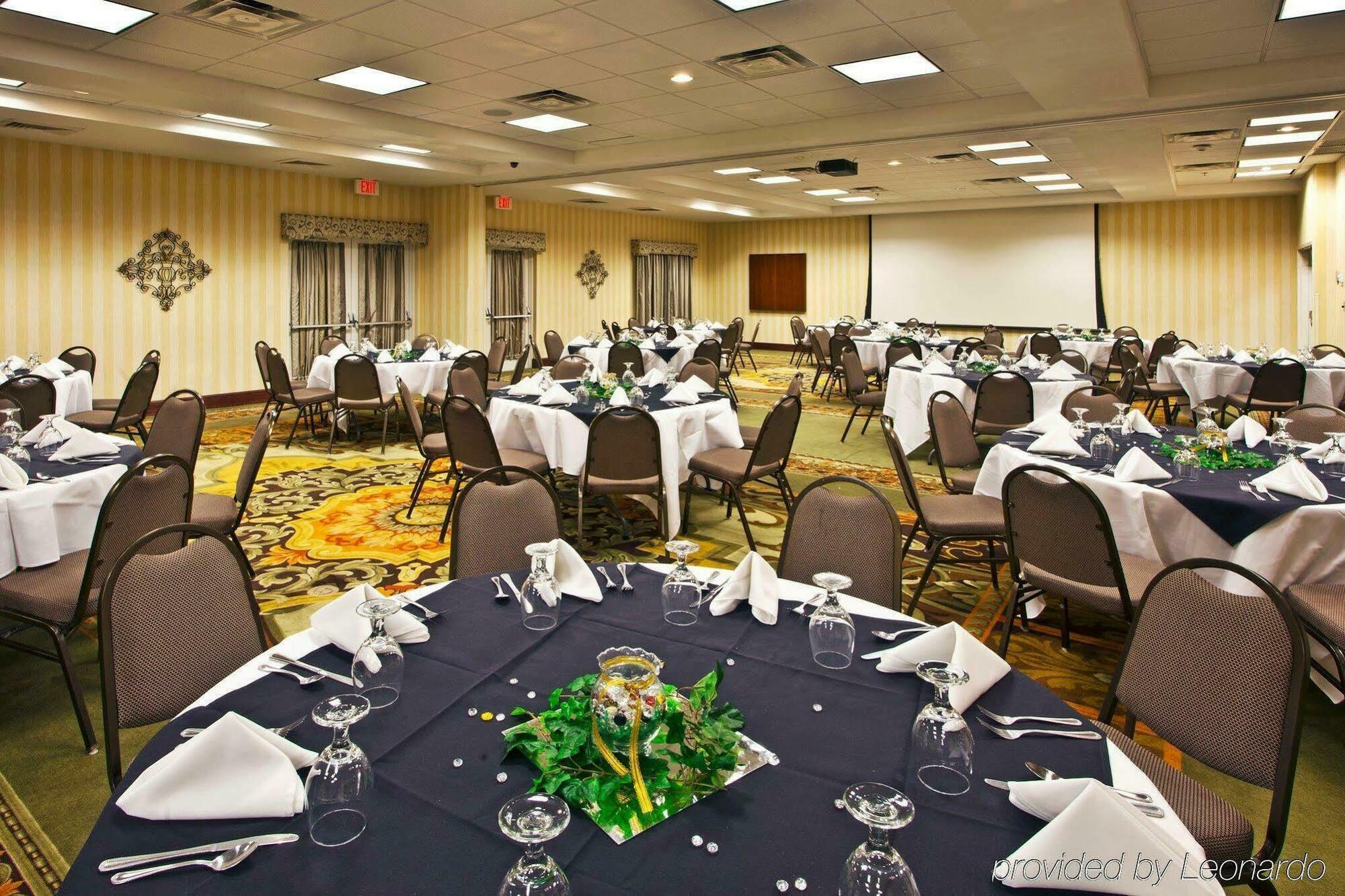 & By Ihg 4* Lake City