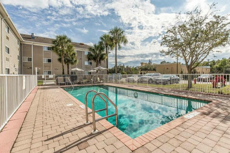 Suburban Myers Cape Coral Hotel 2*