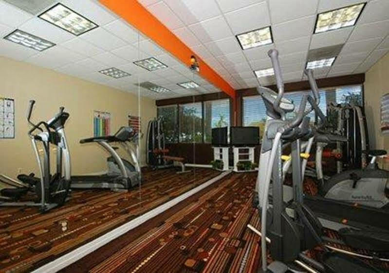 Hotel Four Points By Sheraton Lauderdale Airport/cruise Port 3*