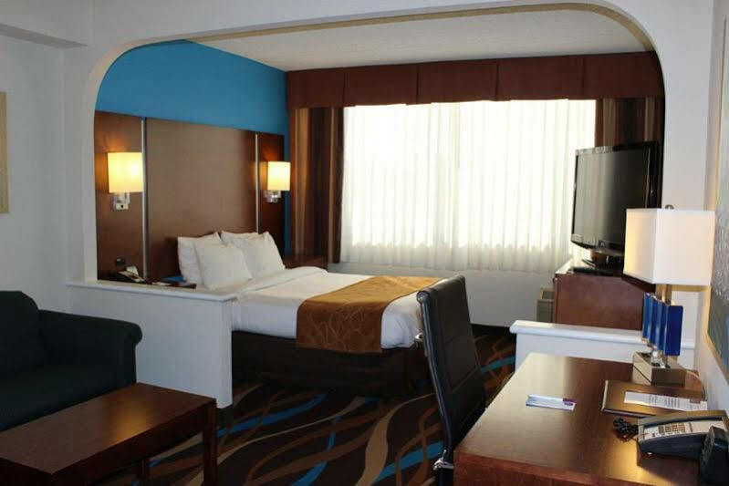 Four Points By Sheraton Lauderdale Airport/cruise Port 3*