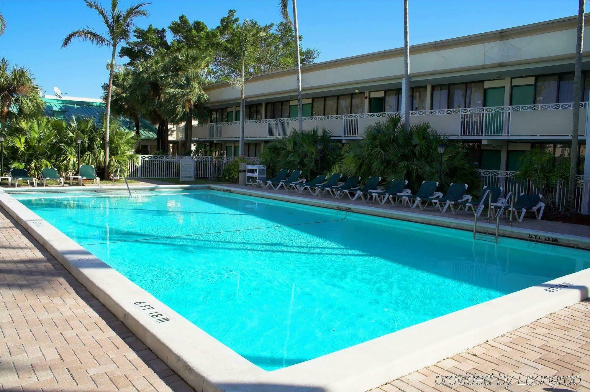 Sawgrass & Conference Center Hotel