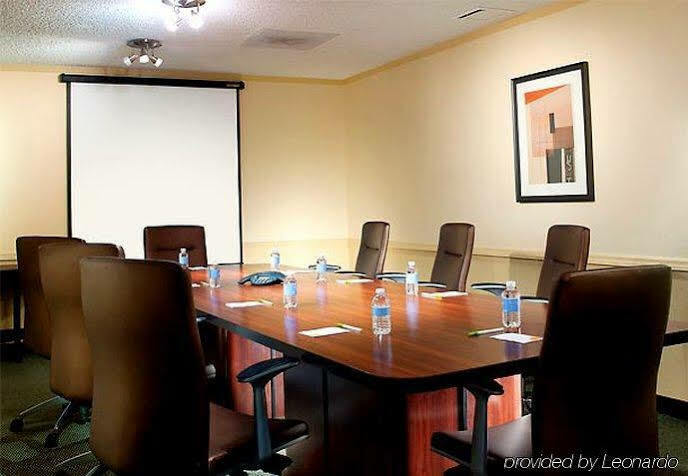 Courtyard By Marriott Lauderdale Of Hotel Plantation