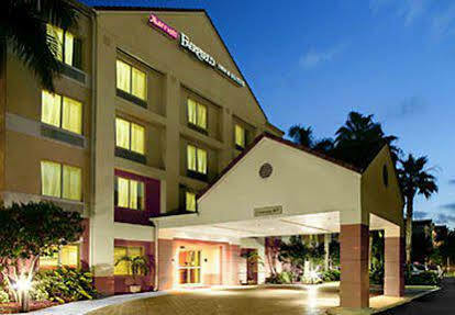 Hotel Fairfield & By Marriott Jupiter