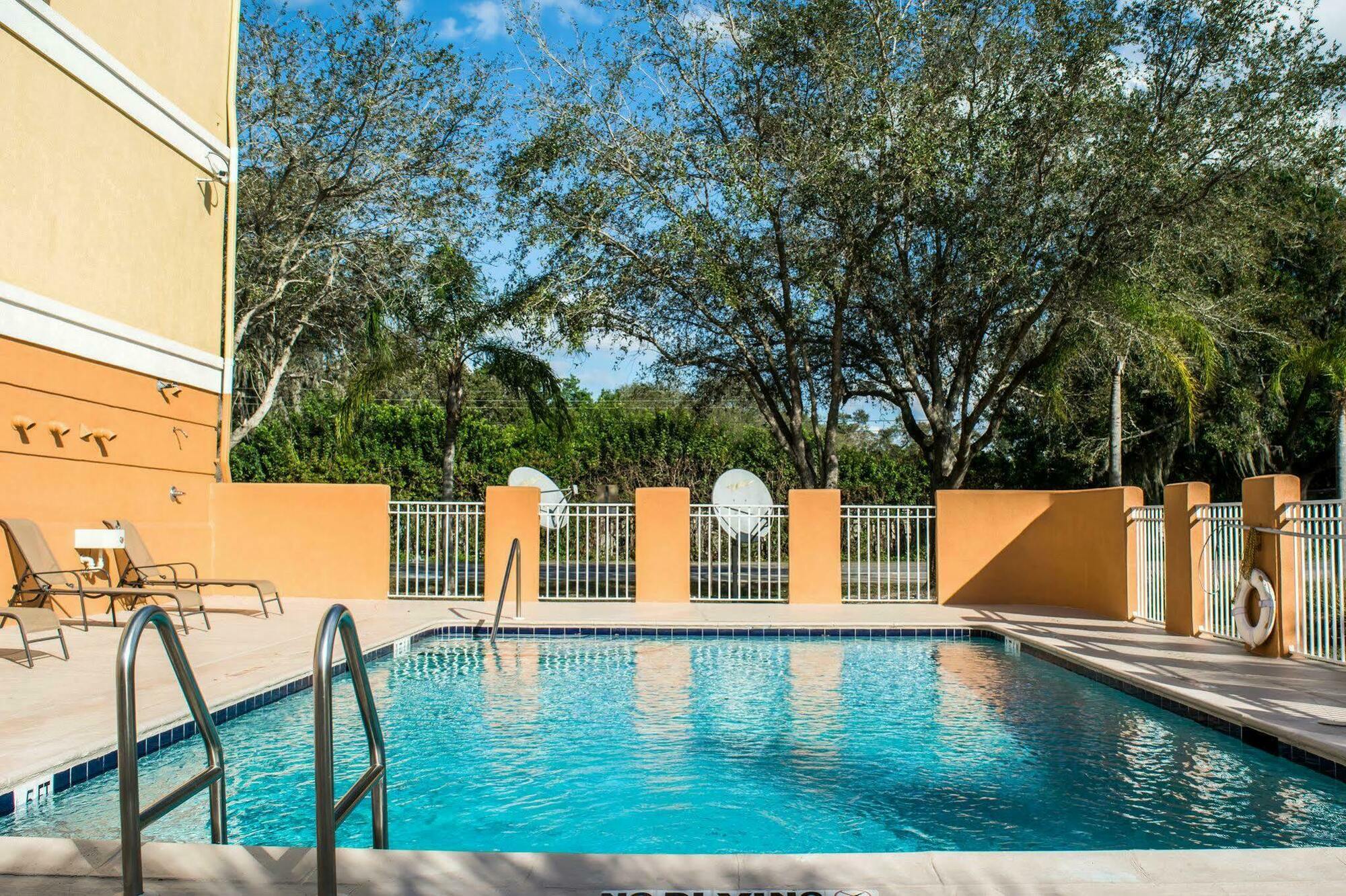 Inn Comfort Myers Northeast Fort Myers