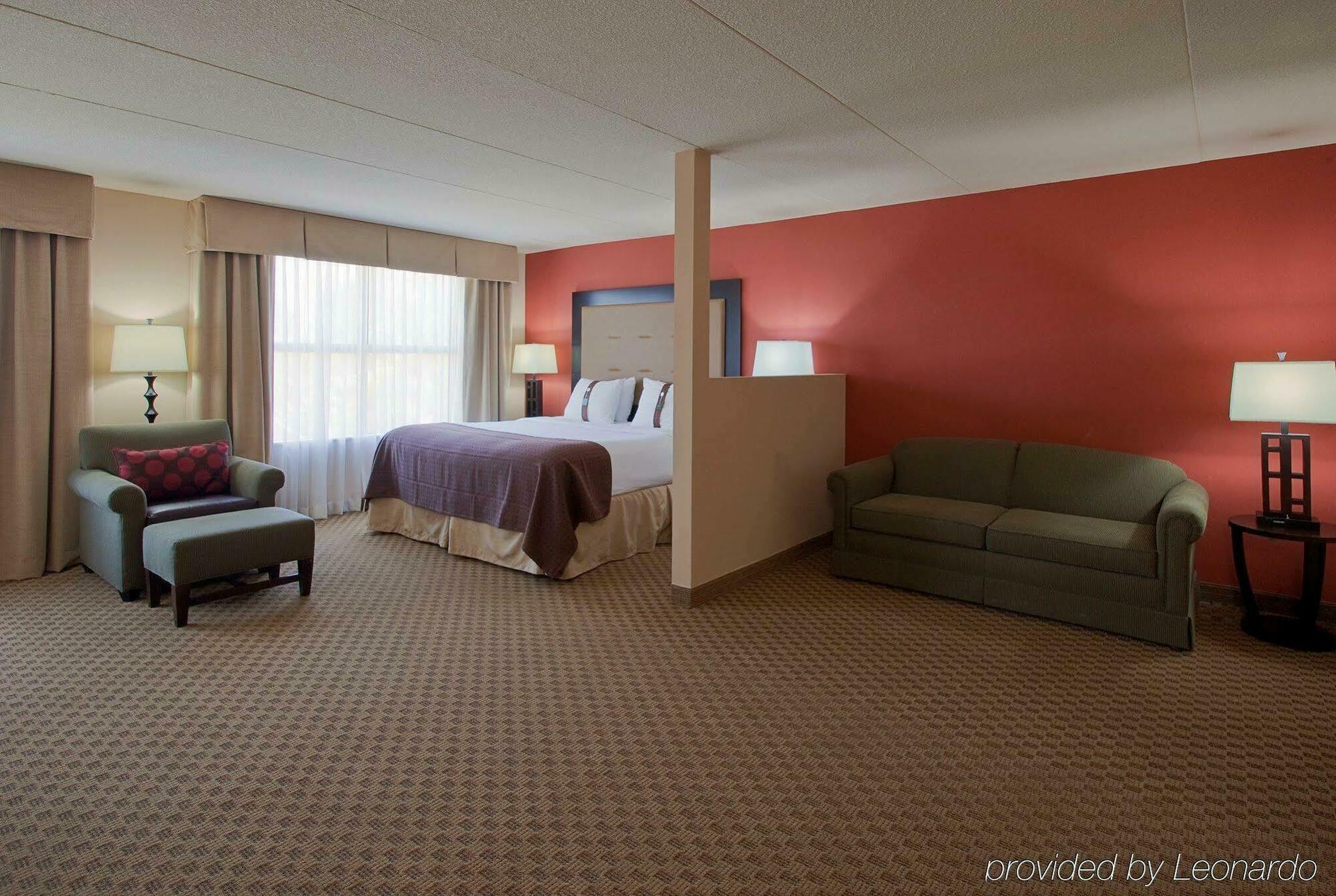 - Area By Ihg 3*