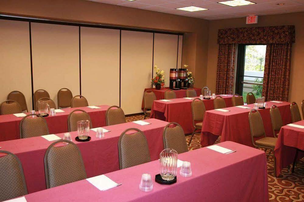 Hotel Hampton & Largo