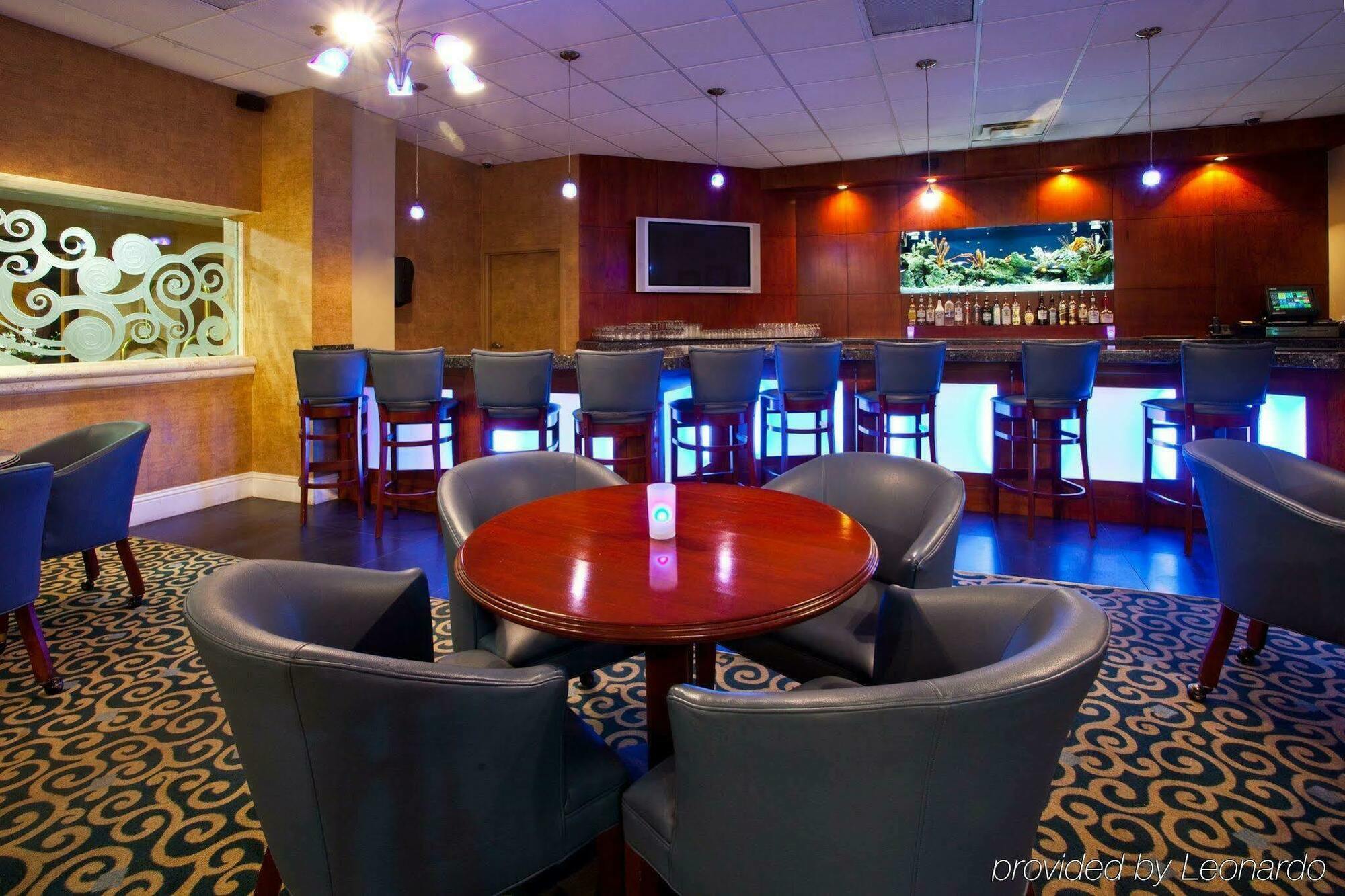 Lauderdale Airport By Ihg Resort