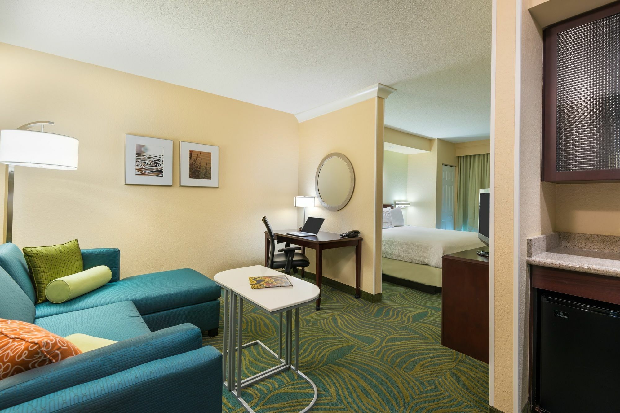 Springhill Myers Airport Hotel