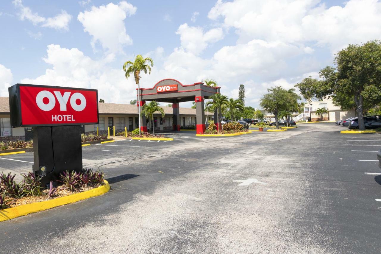 Oyo Pompano Motel *