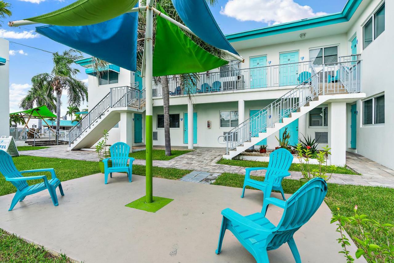 Beachside Boutique