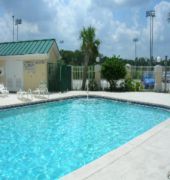 Hotel Country & By Radisson, Airport, Fl 3*