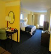 Springhill Airport Hotel 3*
