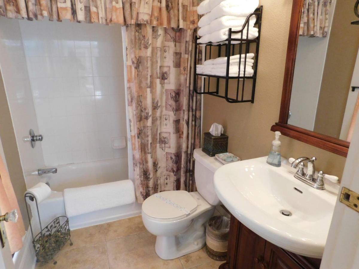 Bed & Breakfast The River Lily Daytona Beach