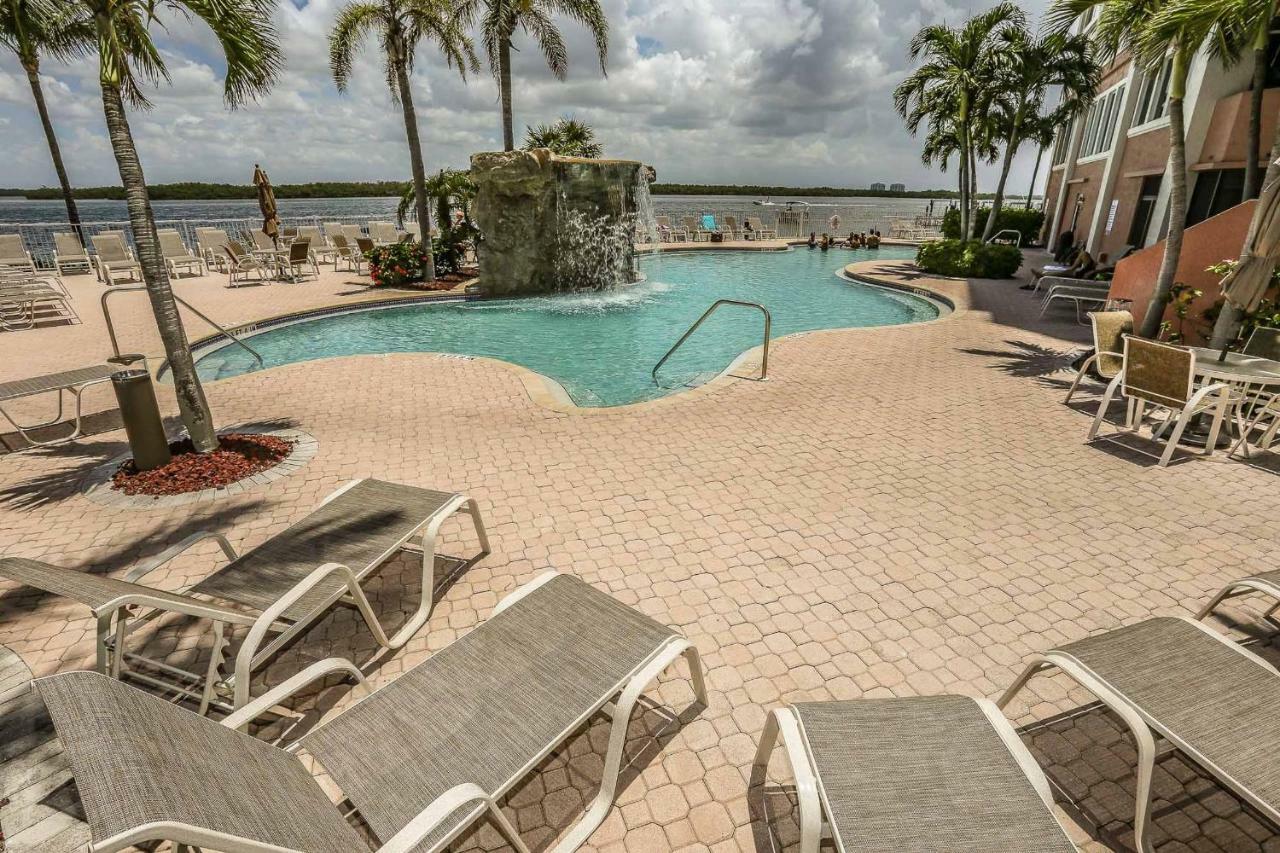 Lovers Key Resort 3*