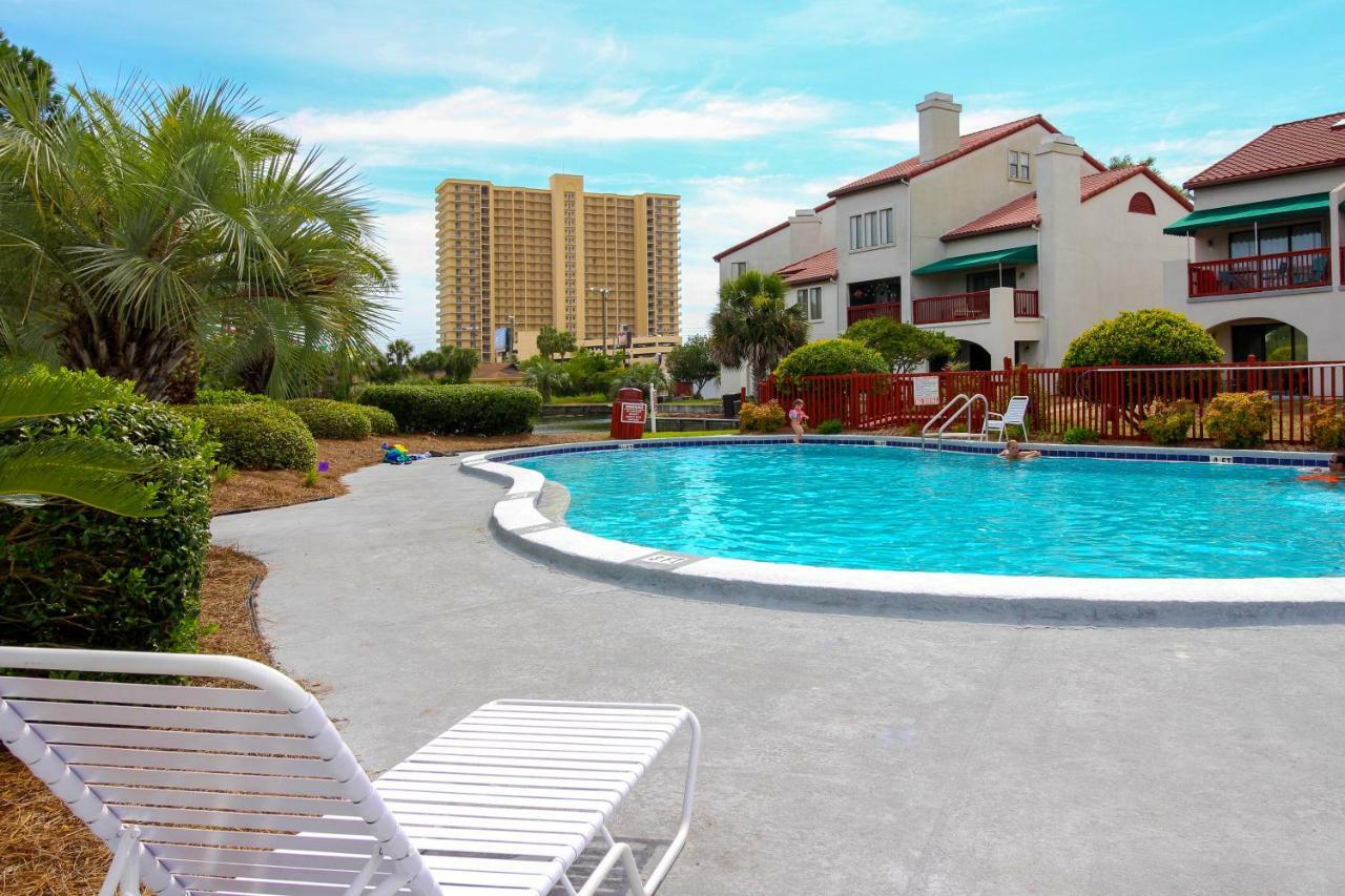 The At St Thomas Square Holiday home