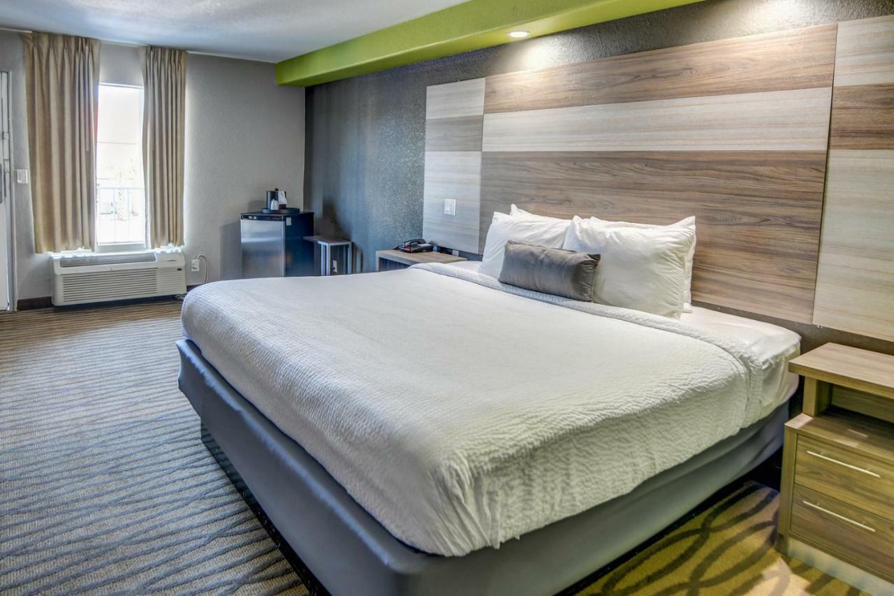 Motel Seabreeze - Walton 2*