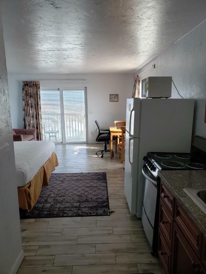 Topaz - Flagler 3*