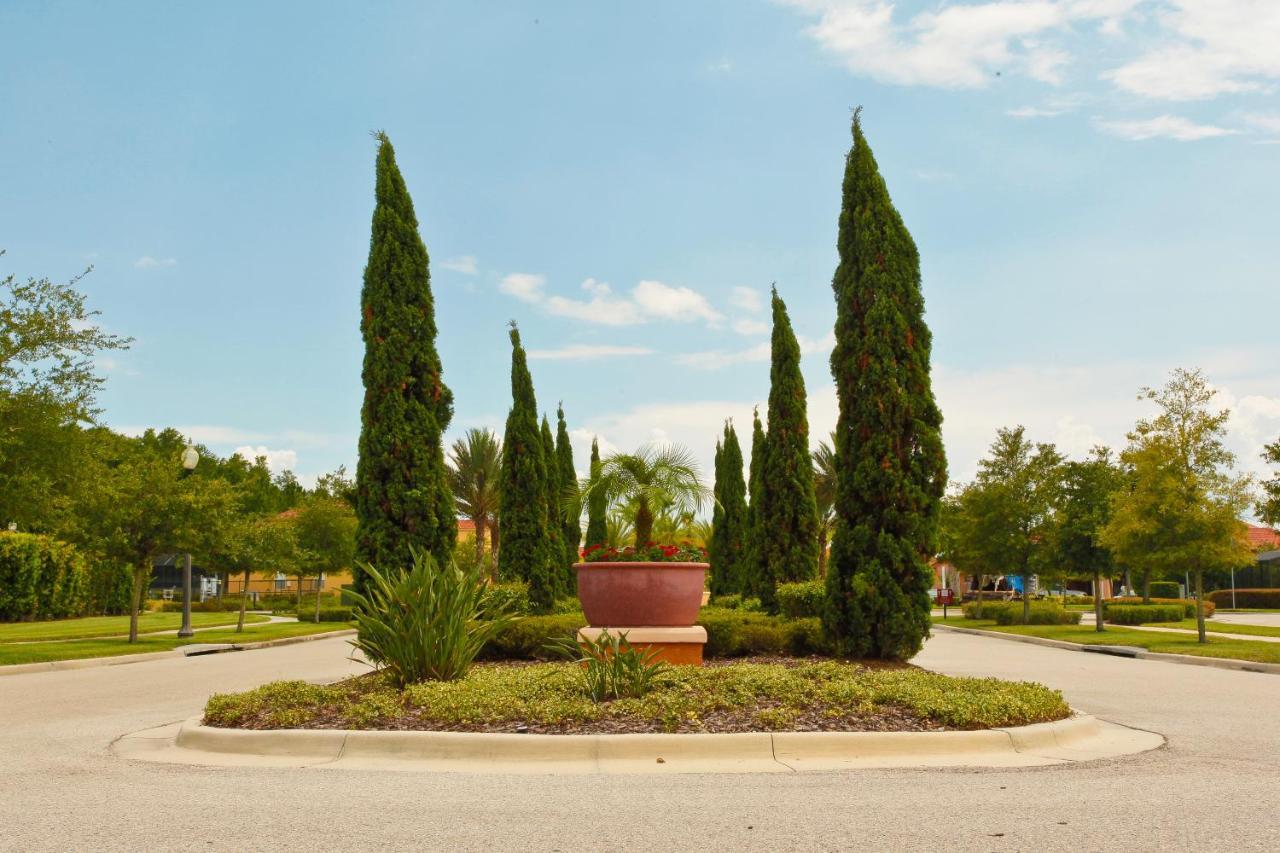 Bella Vida Villa *
