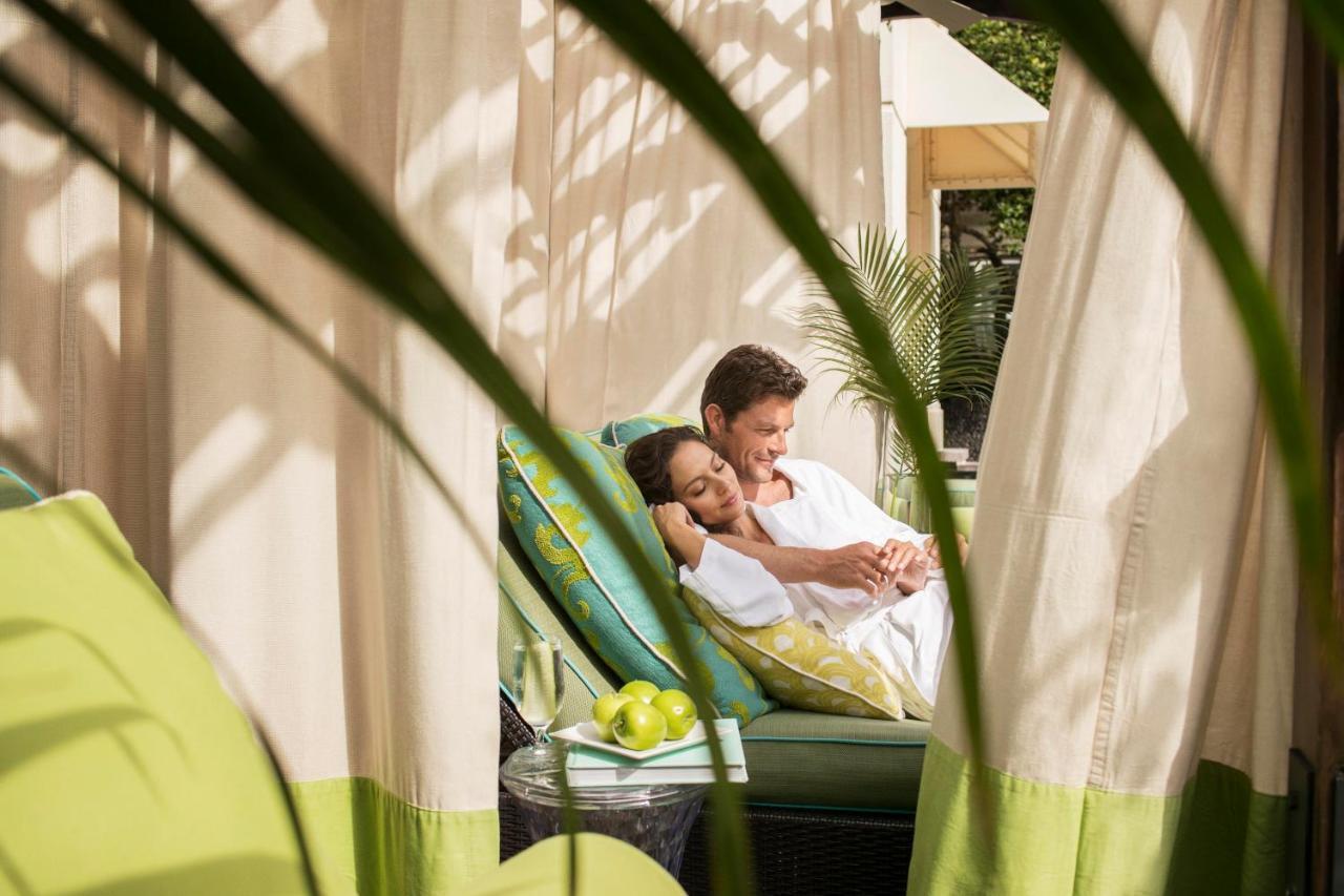 Eau Palm & Resort