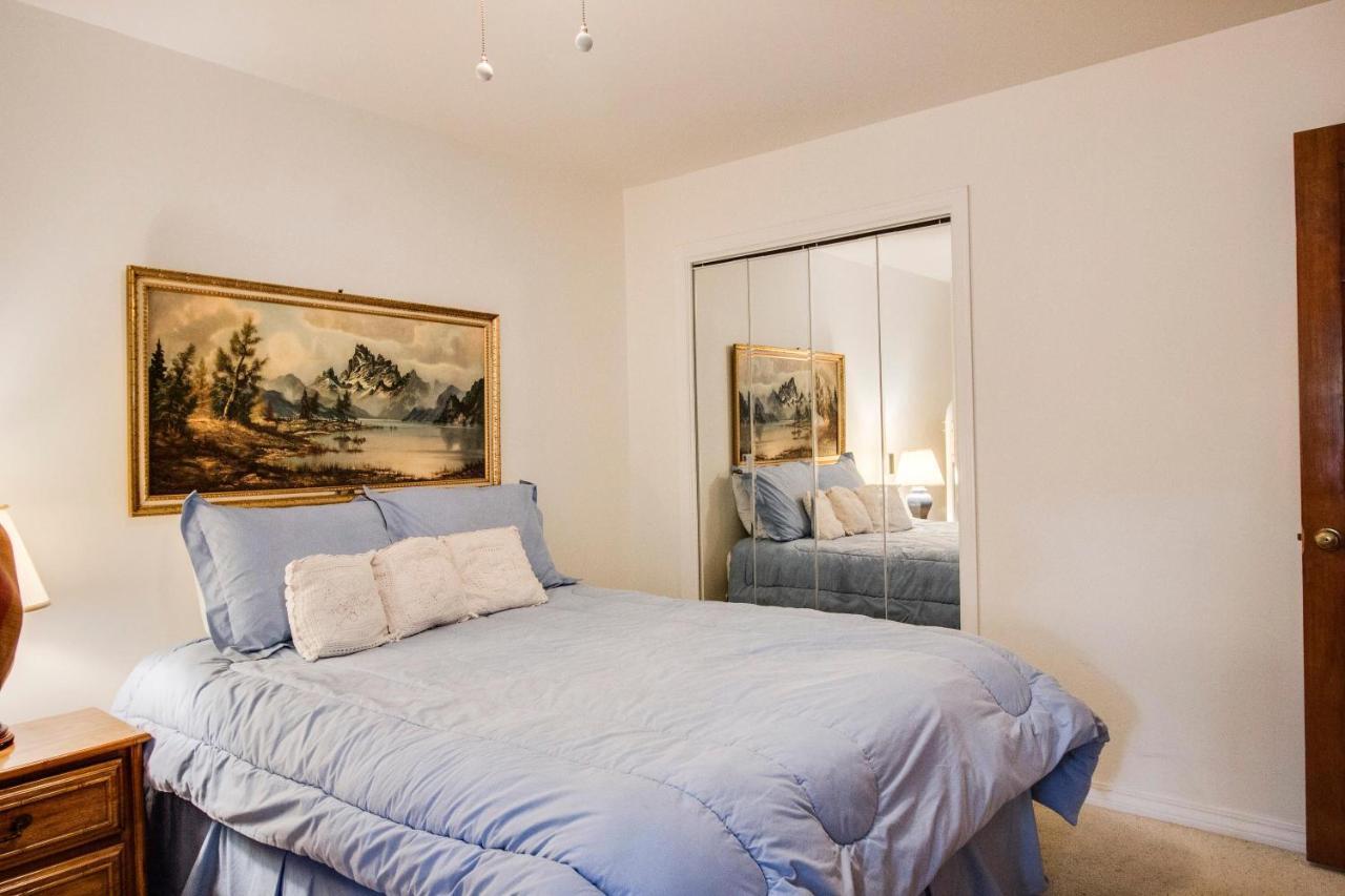 The At St. Thomas Square #506 Hotel *