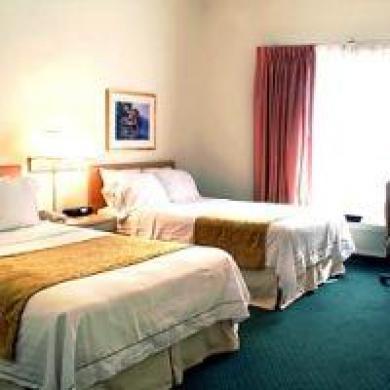 Hotel Fairfield & By Marriott 3*