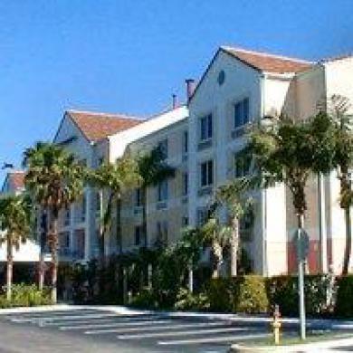 Fairfield & By Marriott Hotel 3*
