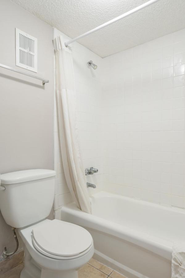 Hotel Bayside - Clearwater 2*