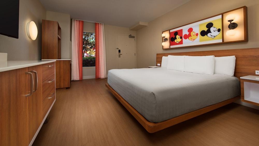 Disney's Pop Century Hotel 3*