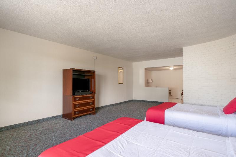 Oyo Pompano Motel
