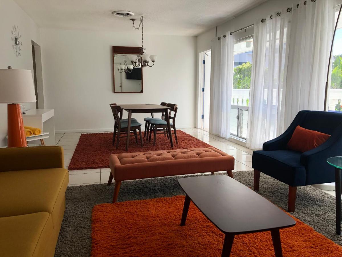 Cheston House - Clothing Optional Male 3*
