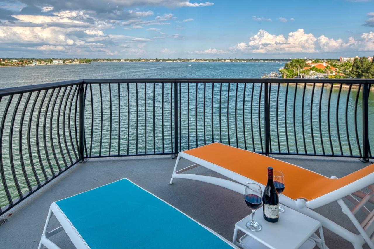 Fusion Waterfront 3*