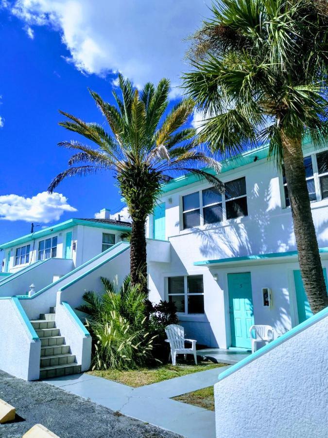 Swashbuckler Motel 2*