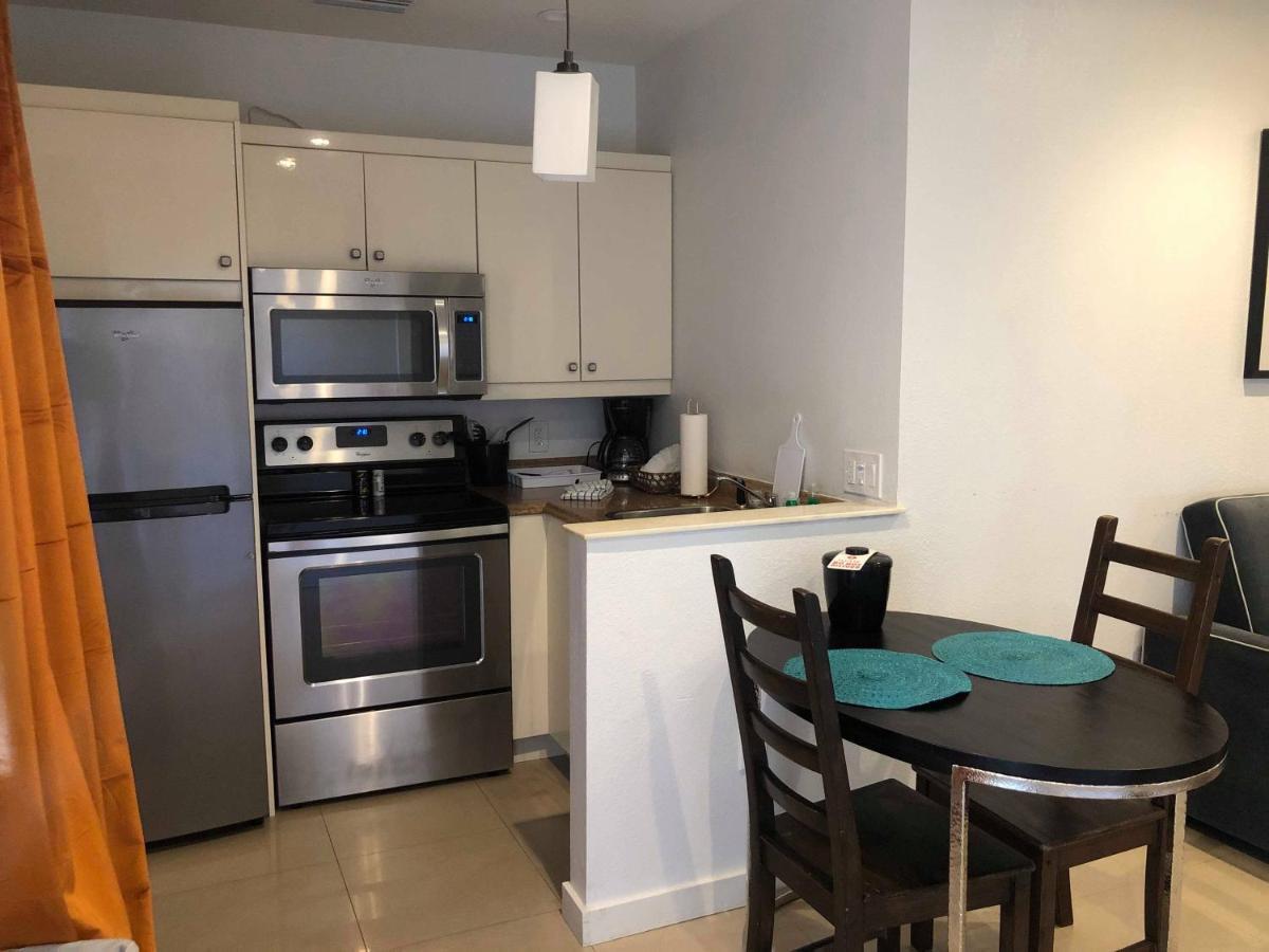Captiva Hotel 2*