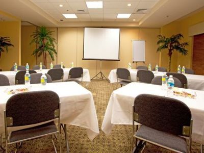 Express & Chaffee - West By Ihg Hotel