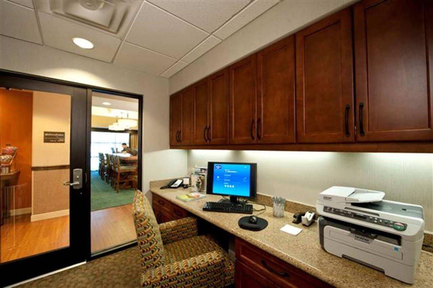 Hampton - Hotel