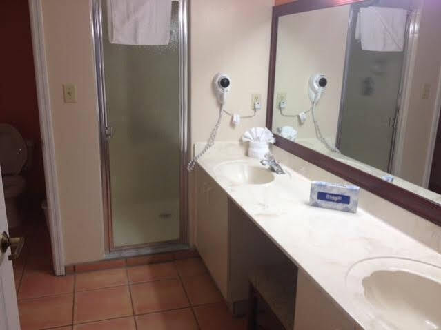 At Bonaventure, Lauderdale