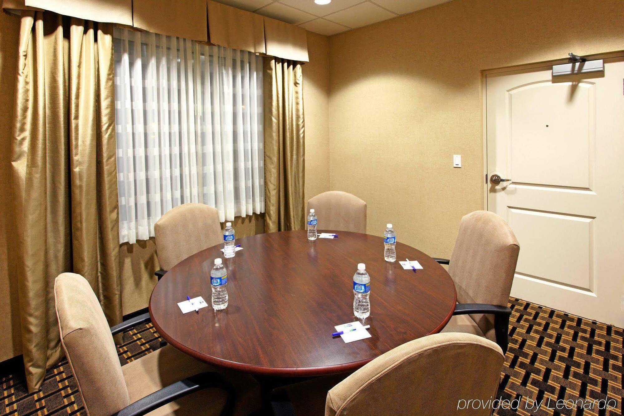 Express & South I-10 By Ihg 3*