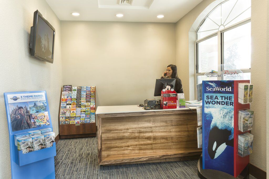 Express & S Buena Vista By Ihg 3*