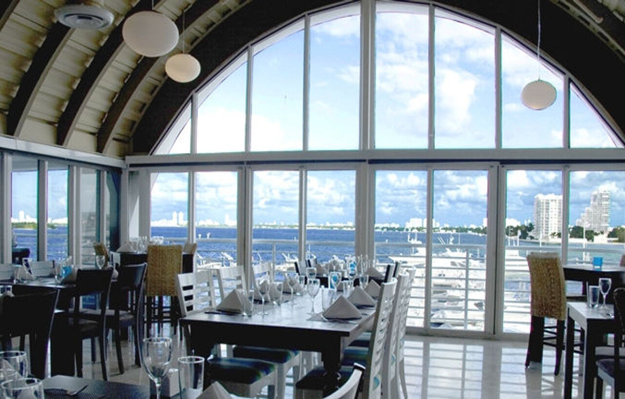 Hotel Doubletree By Hilton Grand Biscayne Bay Miami