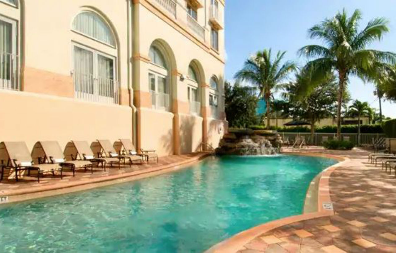 Hotel Hilton Naples