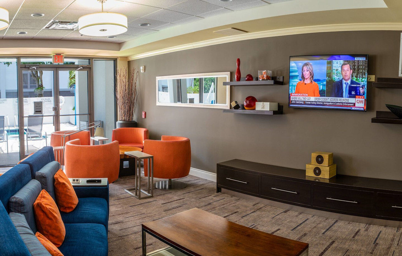 Hotel Courtyard By Marriott -