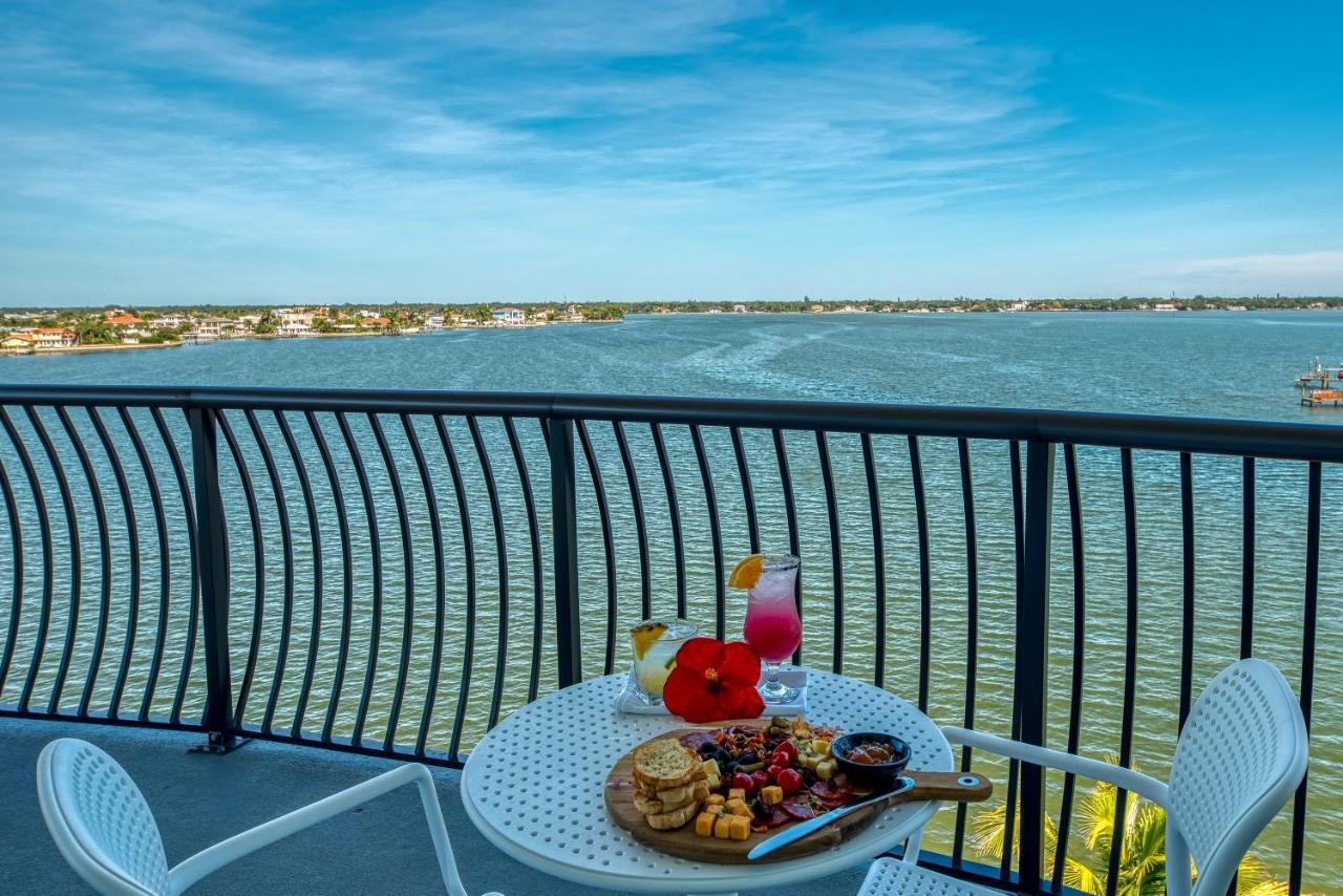 Resort Fusion Waterfront 3*