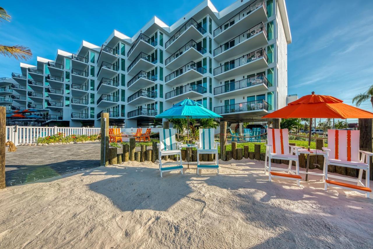 Fusion Waterfront 3*