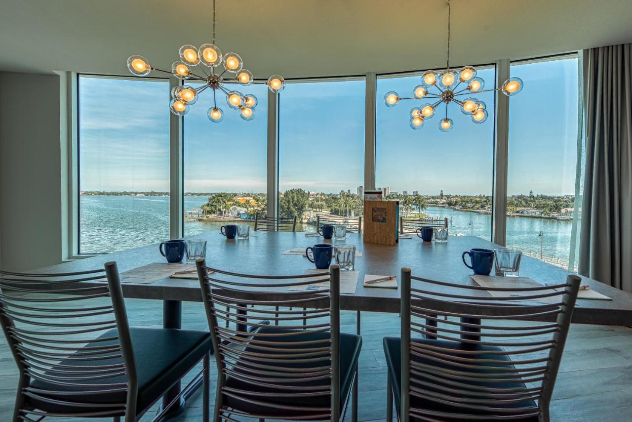 Fusion Waterfront 3*