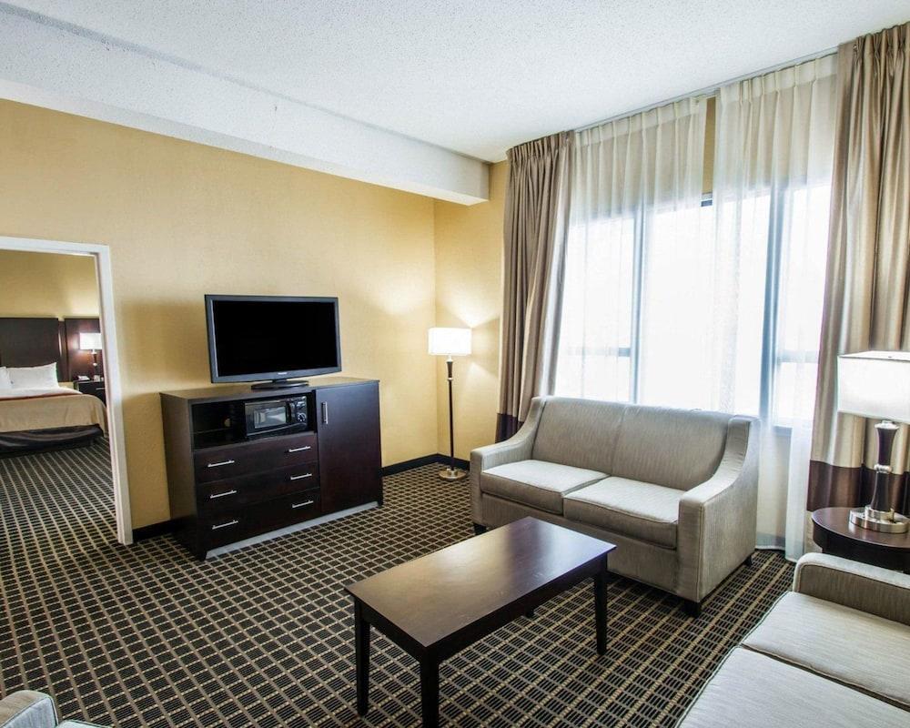 Hotel Clarion & Miami International Airport