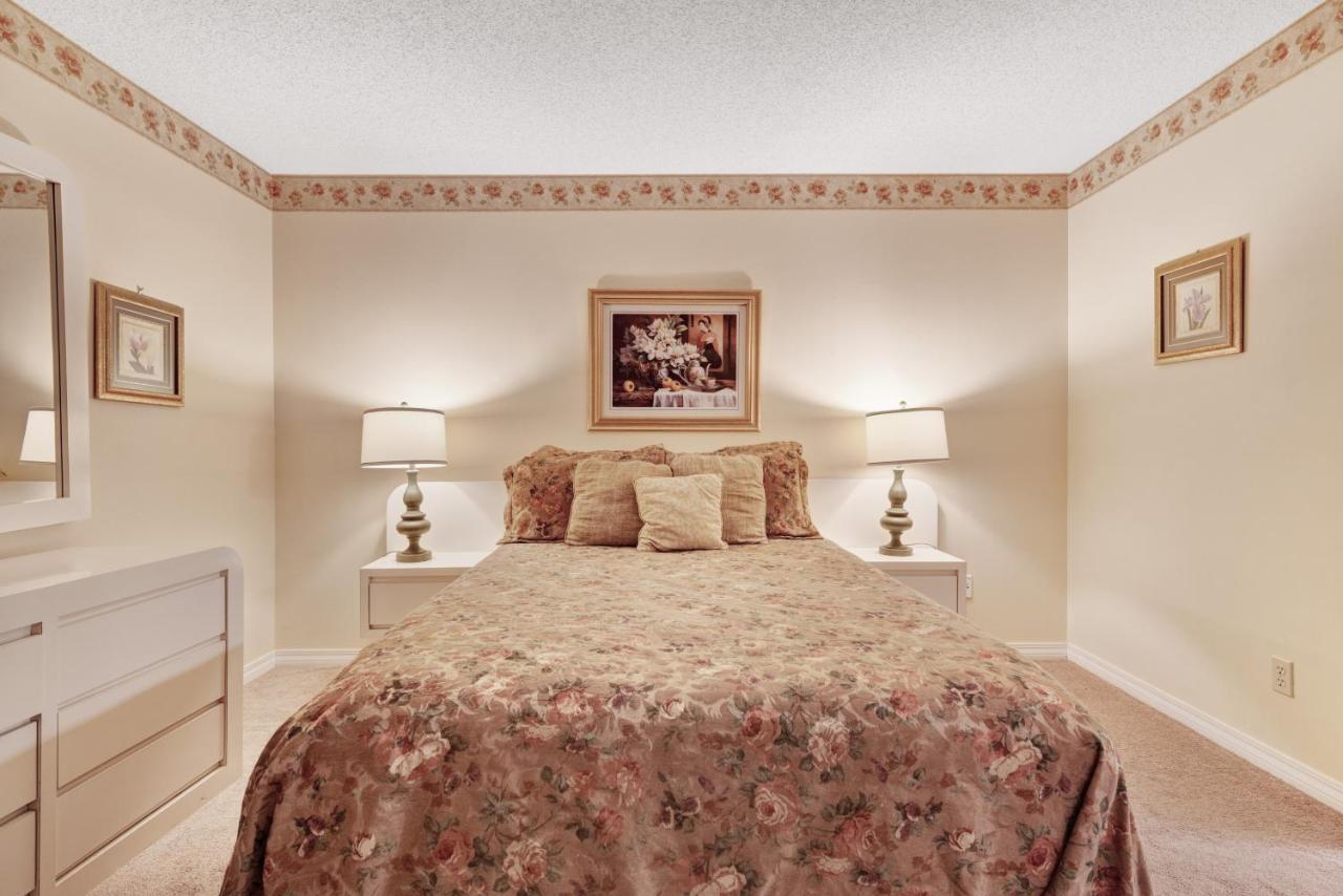 Hotel The At St. Thomas Square #1305a