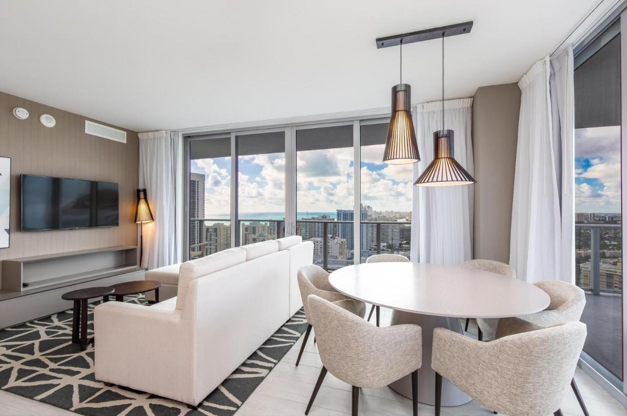 Modern 3 Bedroom At Hollywood 28th Floor * Hallandale Beach